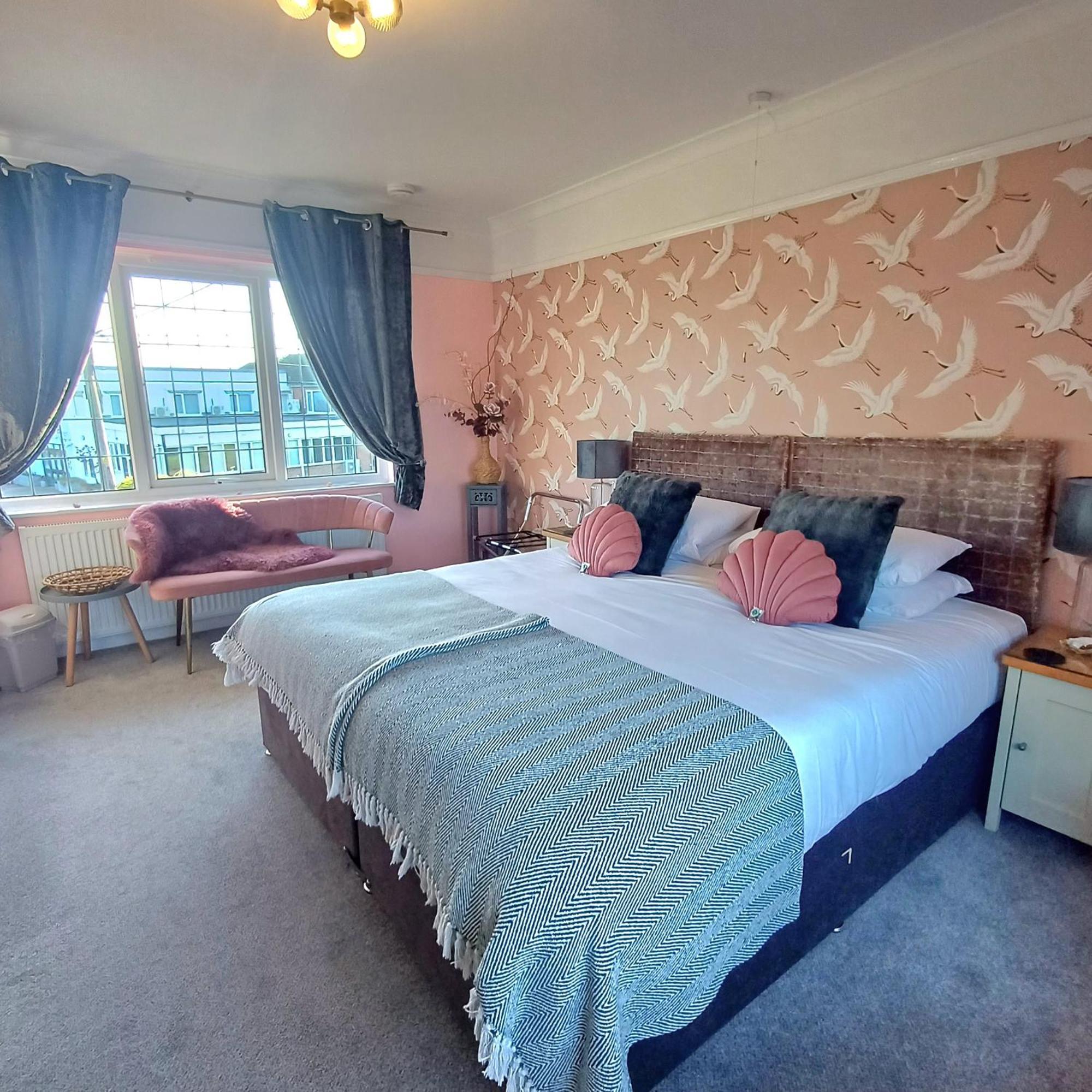 Saltmarsh Rooms At Armeria In Wells Next The Sea Room photo
